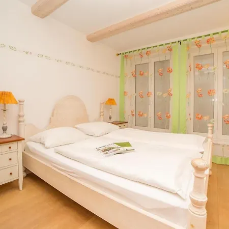 Ferienwohnung-hafis-whg-5 *