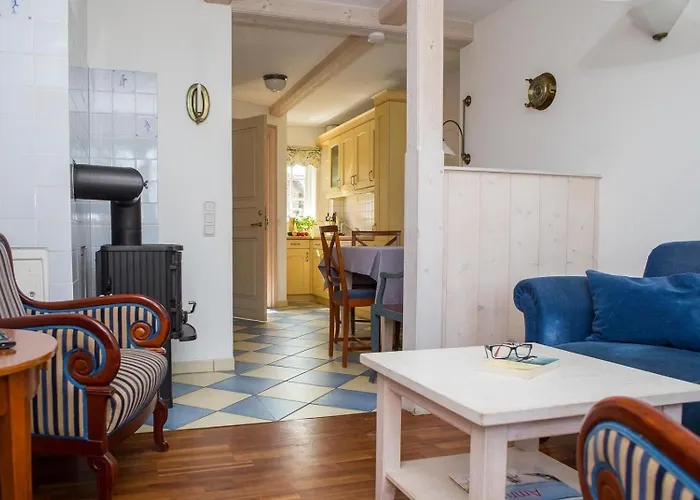 Ferienwohnung-hafis-whg-5 Nebel